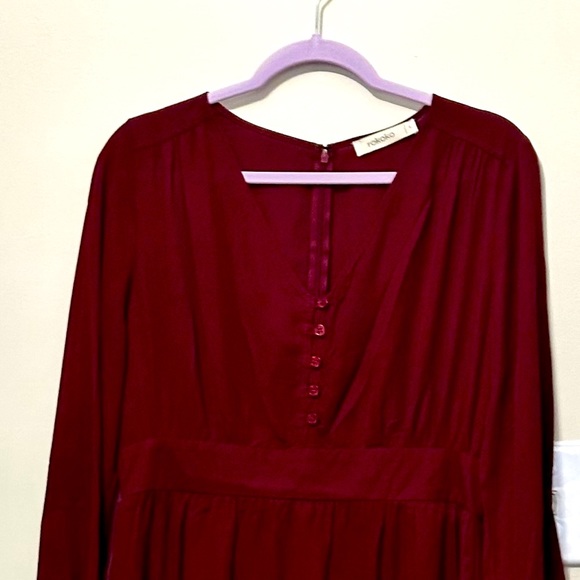 Dress - Picture 2 of 3